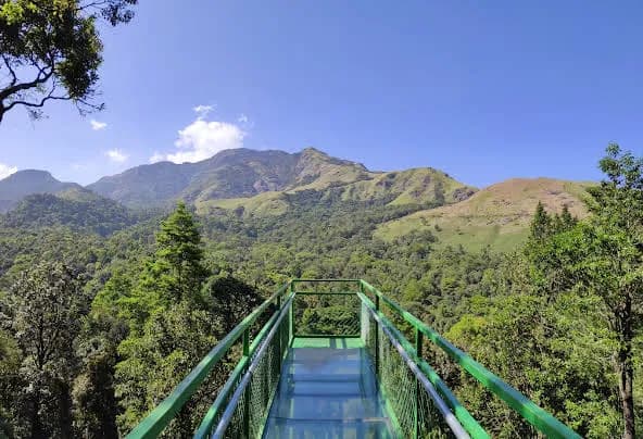 900 Kandi Glass Bridge